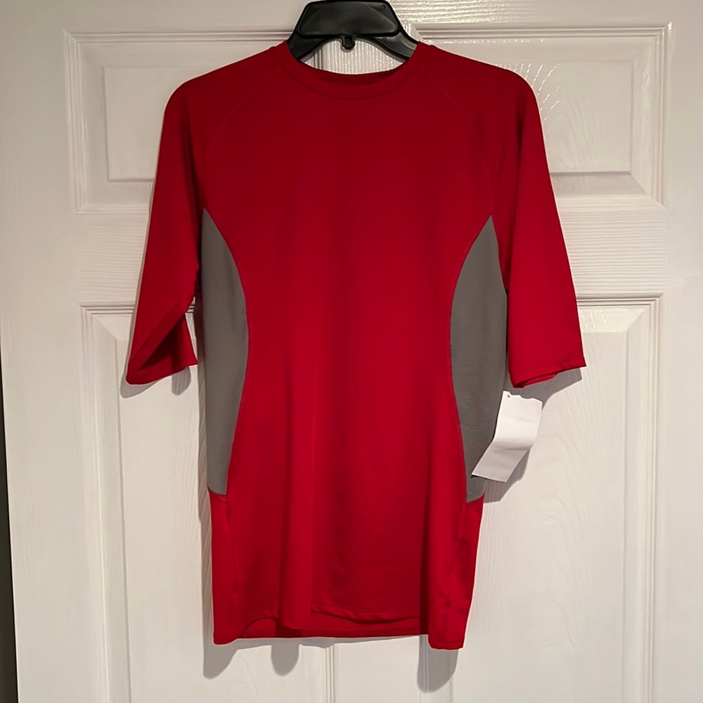 Men’s Russell Compression T. Never worn!